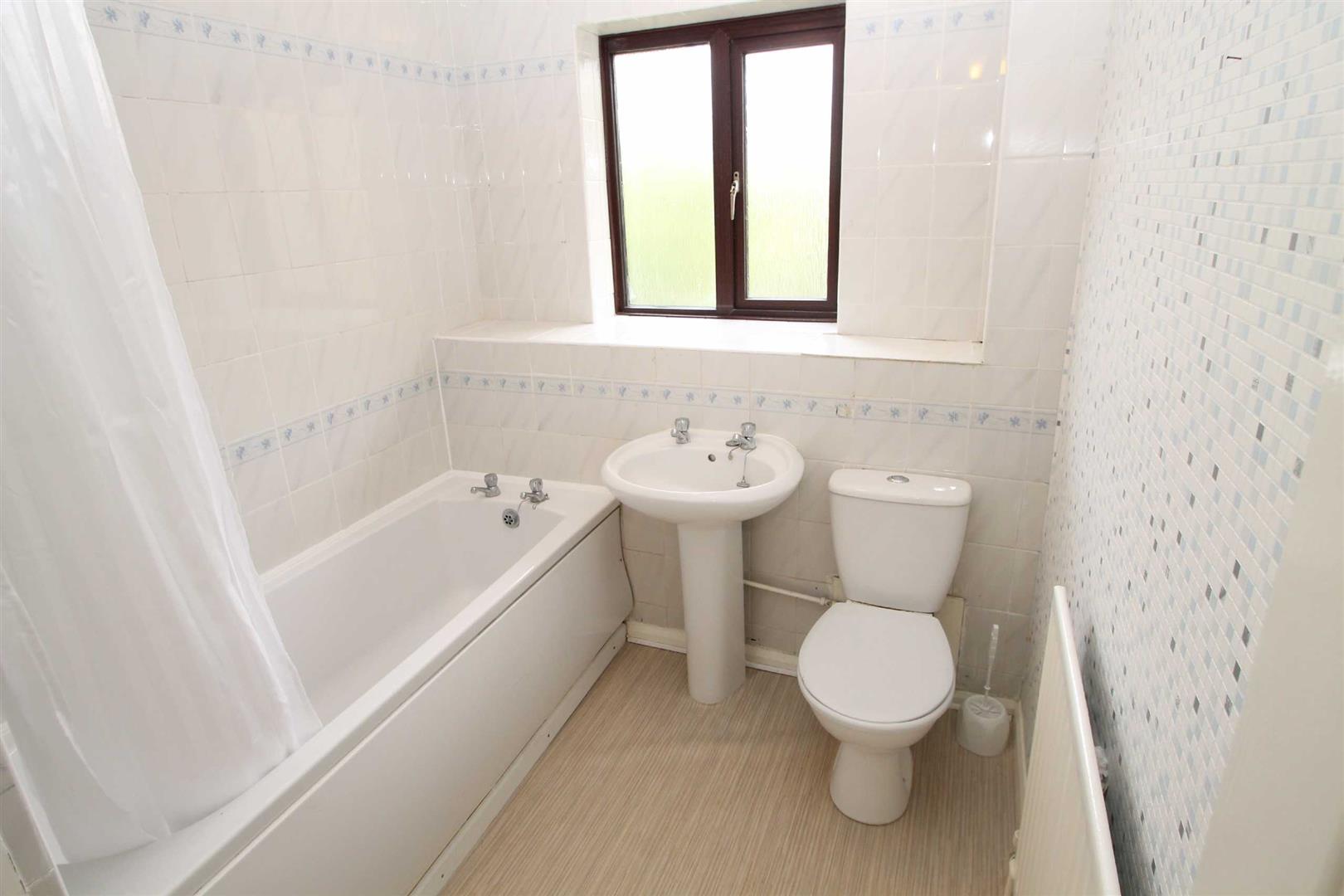 Gisburn Close, Heelands, Milton Keynes
